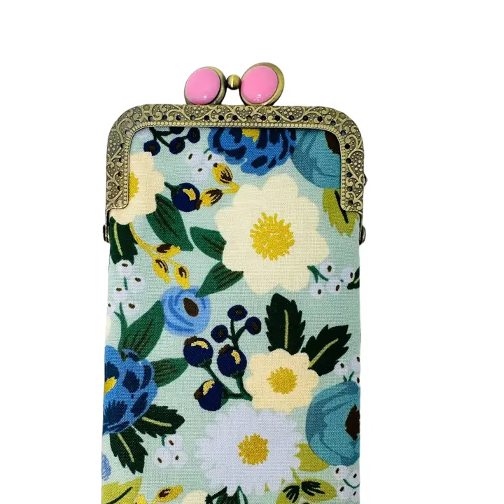 Kiki & Syds Eyeglass Case - Image 2